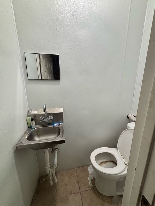 5523 W Chicago Avenue, Chicago, IL 60651