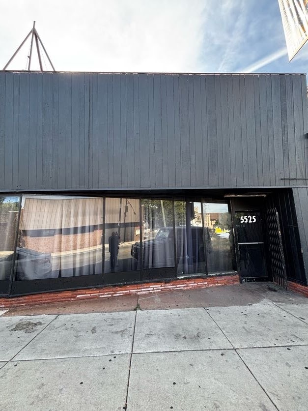 5523 W Chicago Avenue, Chicago, IL 60651