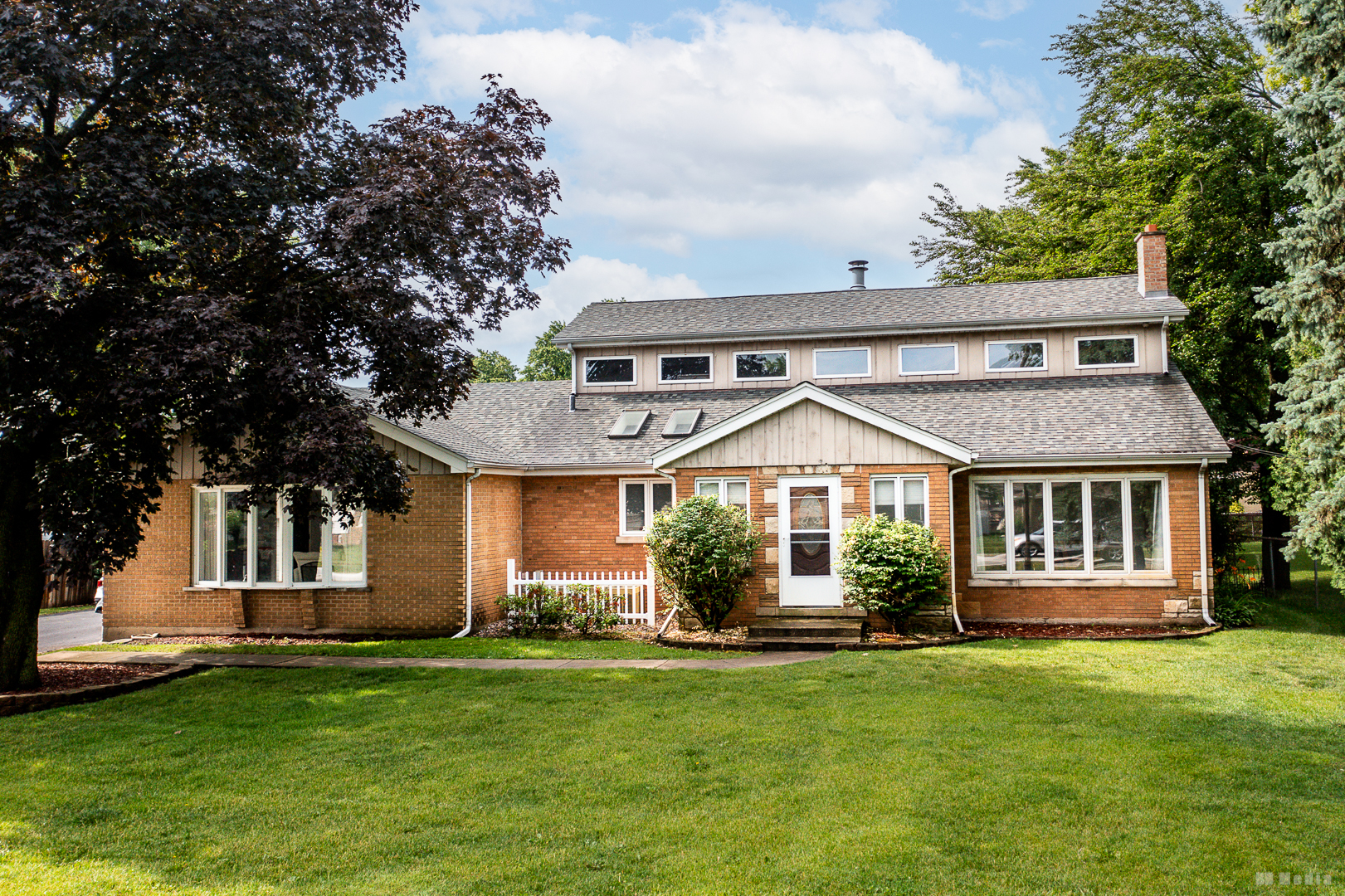 5821 W 127th Street, Palos Heights, IL 60463