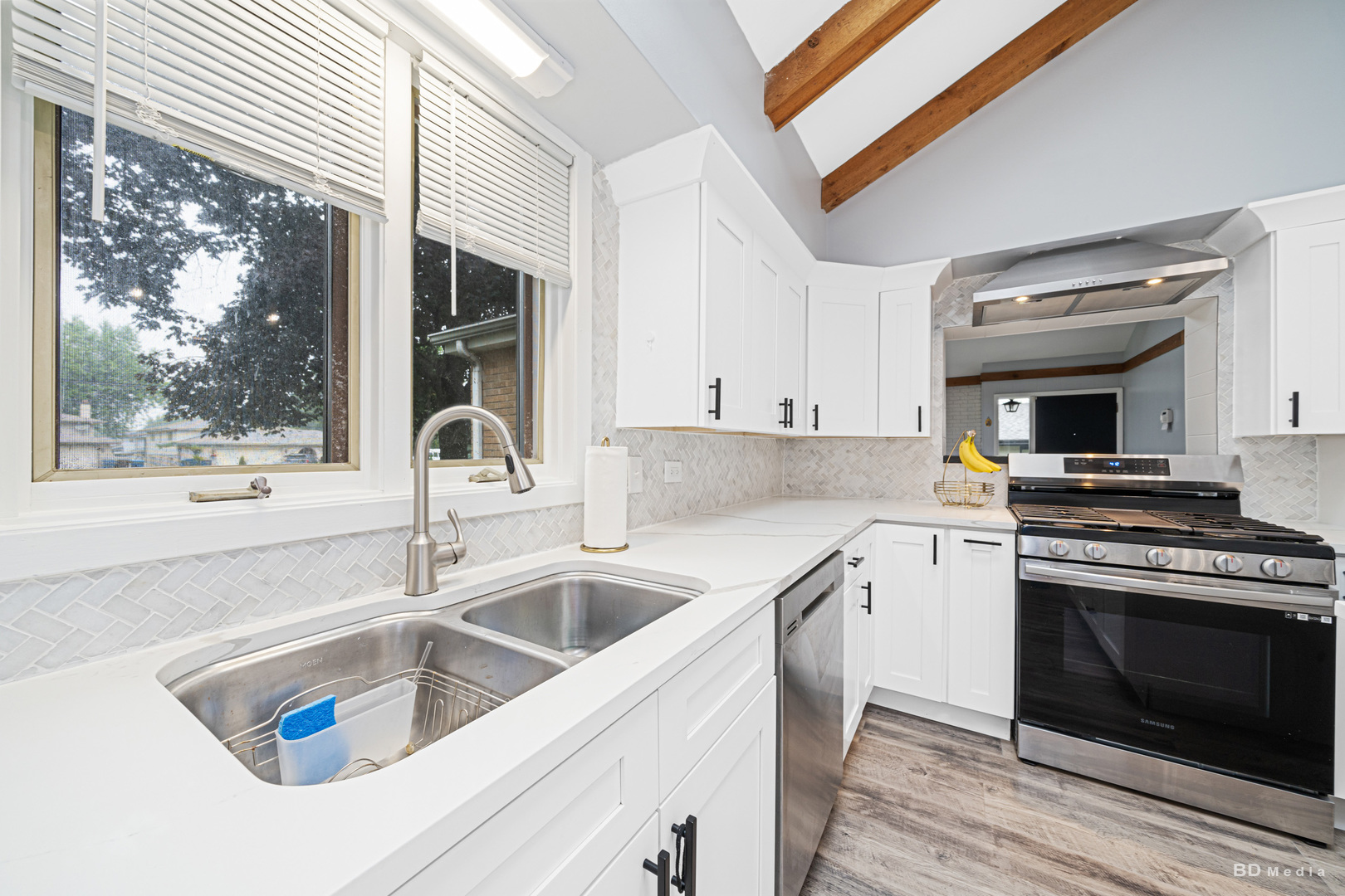 5821 W 127th Street, Palos Heights, IL 60463