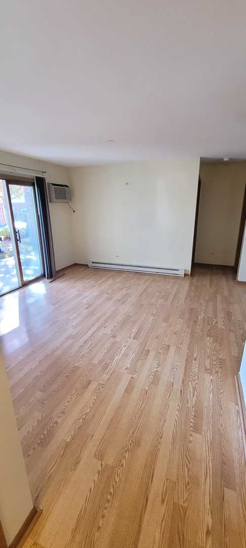 1345 Cunat Court #1A, Lake In The Hills, IL 60156