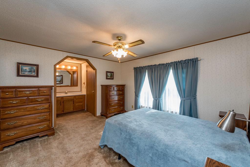 3188 Patricia Lane, Park City, IL 60085