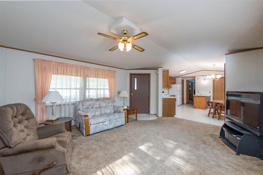 3188 Patricia Lane, Park City, IL 60085