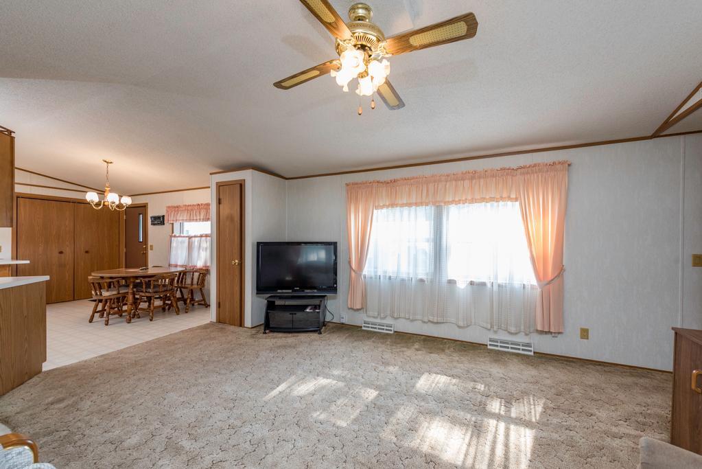 3188 Patricia Lane, Park City, IL 60085