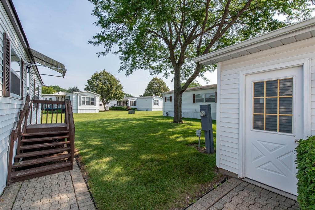 3188 Patricia Lane, Park City, IL 60085