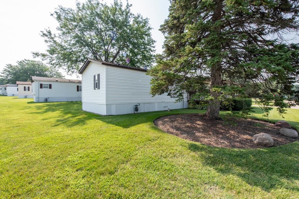 3188 Patricia Lane, Park City, IL 60085