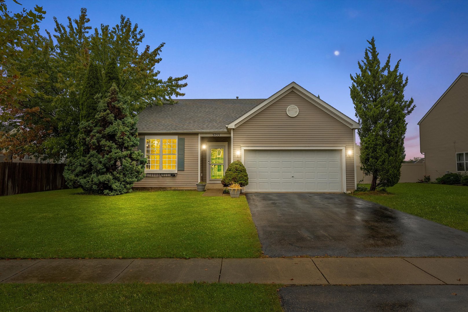 3753 Indian Head Lane, Joliet, IL 60435