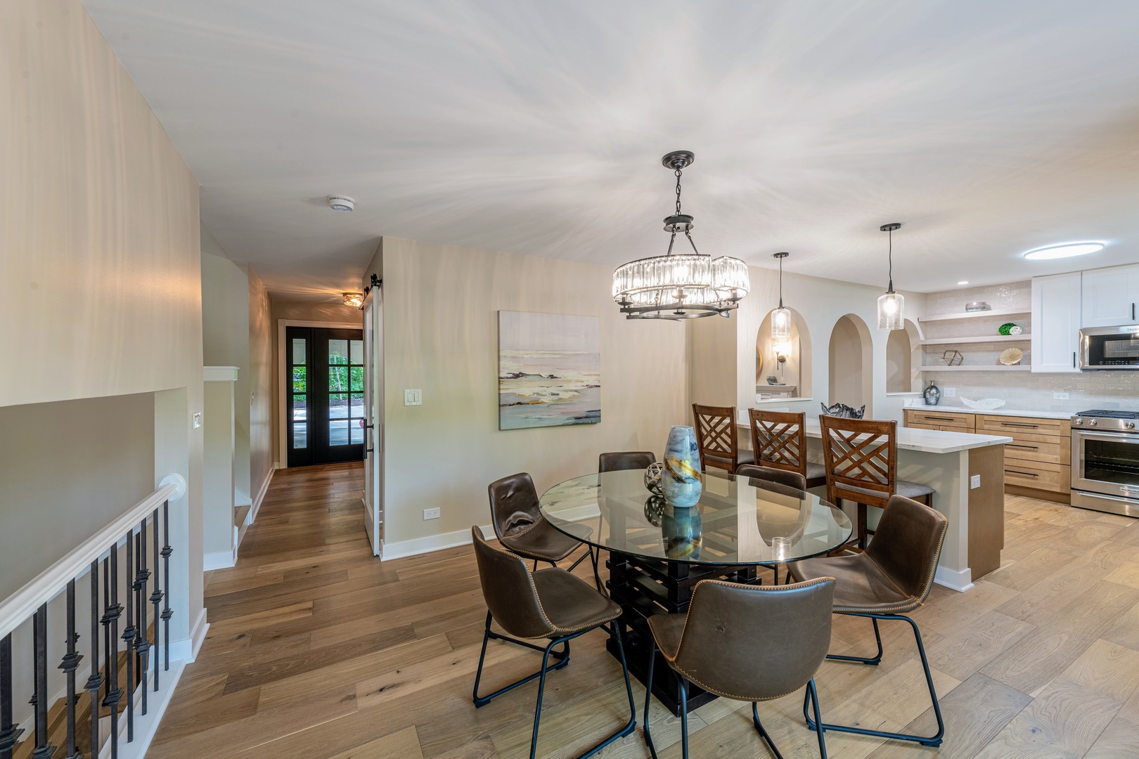 21W405 WALNUT Road, Glen Ellyn, IL 60137