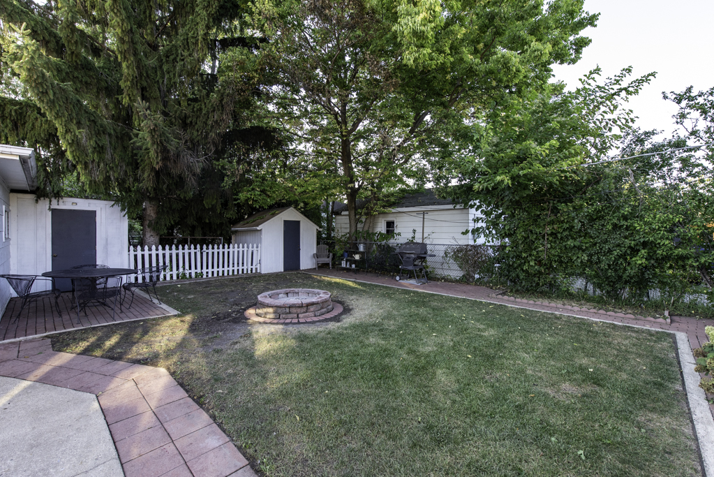 2232 Walnut Street, Waukegan, IL 60087