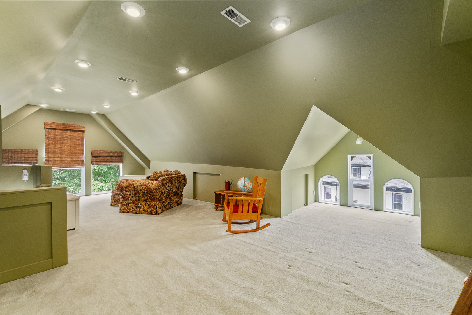 311 Nicholson Street, Joliet, IL 60435