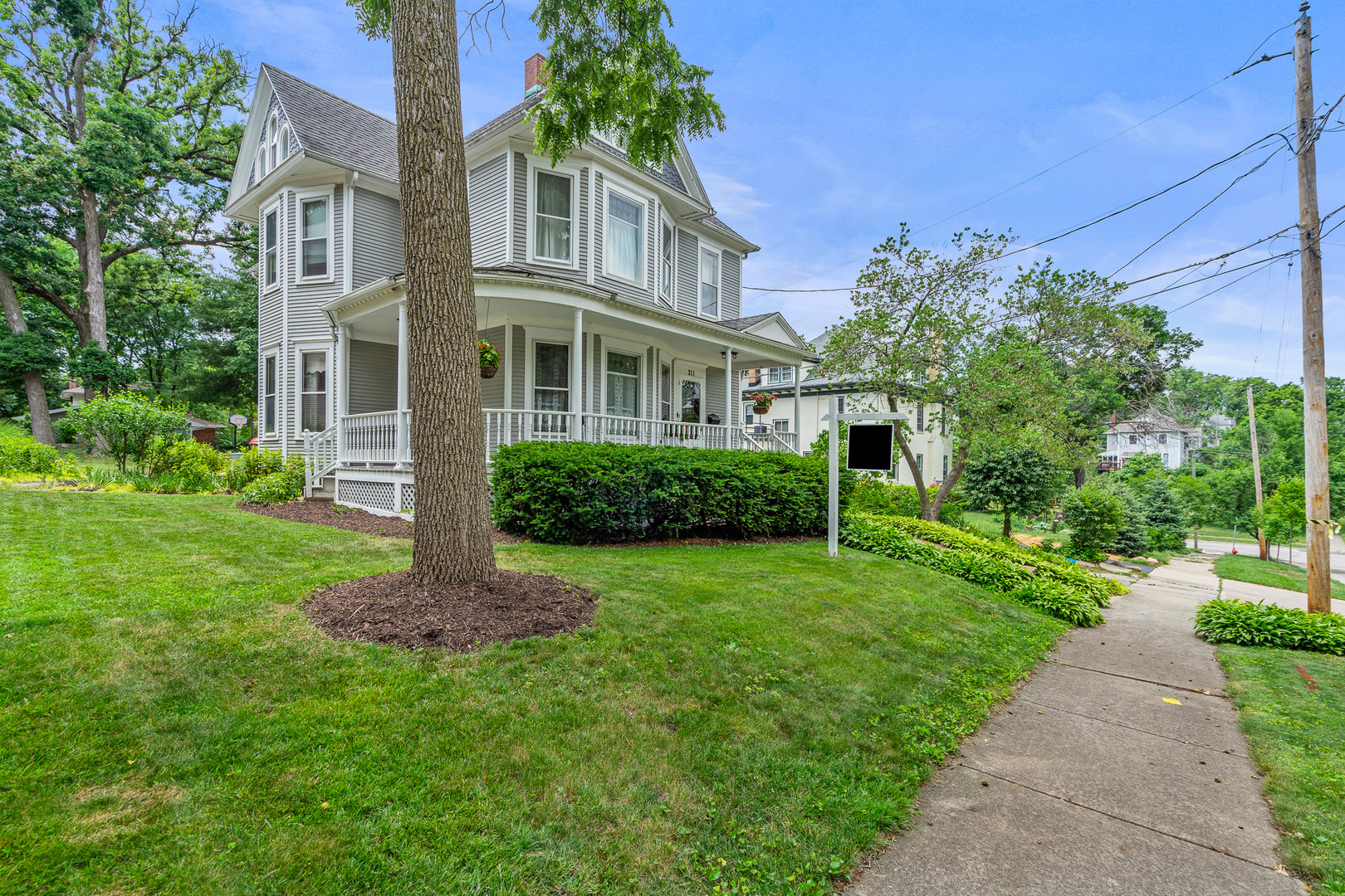 311 Nicholson Street, Joliet, IL 60435