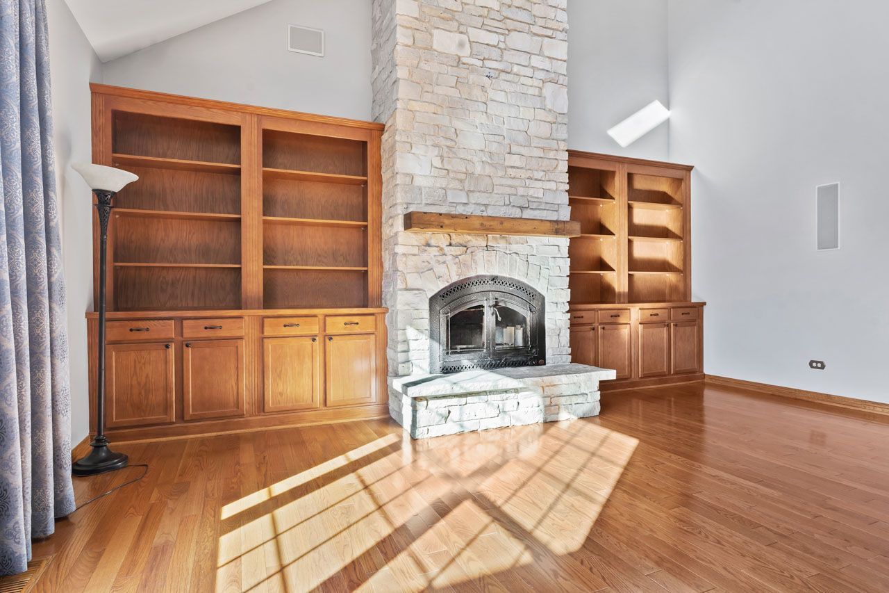 9307 Daniel Lane, Spring Grove, IL 60081