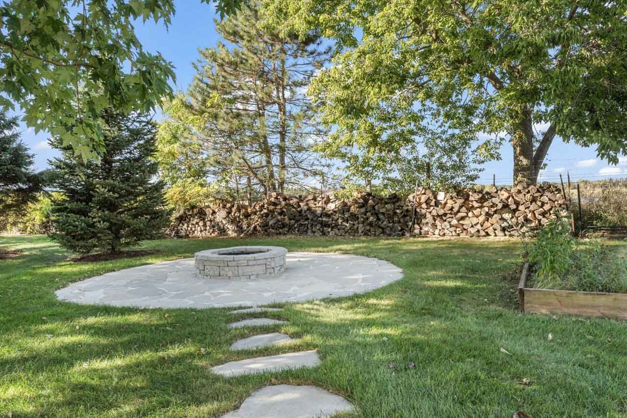 9307 Daniel Lane, Spring Grove, IL 60081