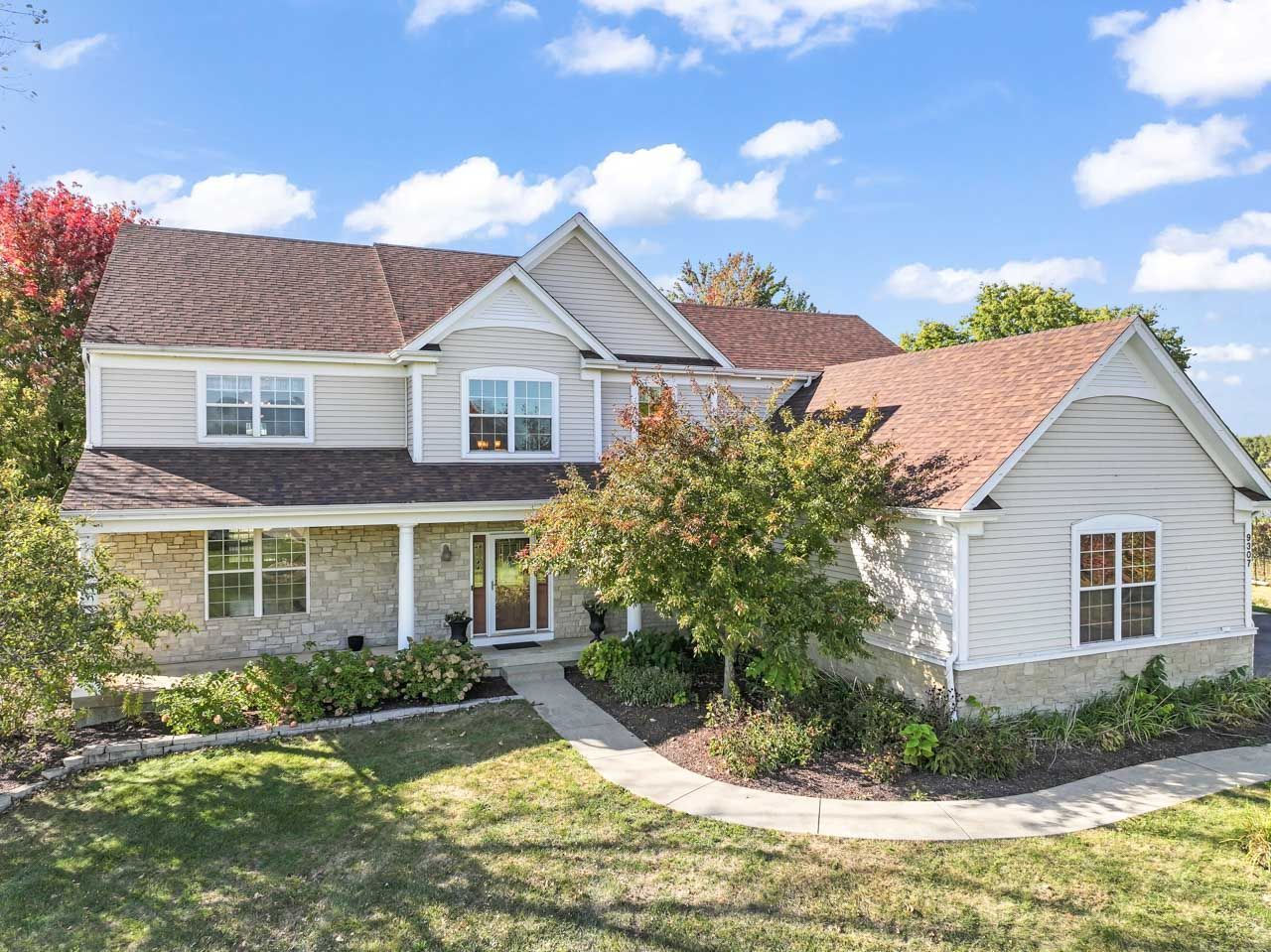 9307 Daniel Lane, Spring Grove, IL 60081