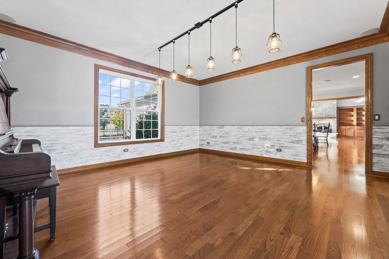 9307 Daniel Lane, Spring Grove, IL 60081
