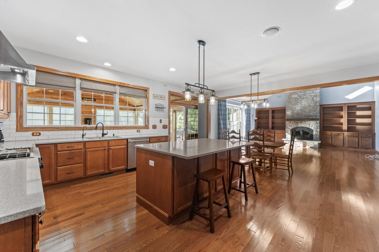 9307 Daniel Lane, Spring Grove, IL 60081
