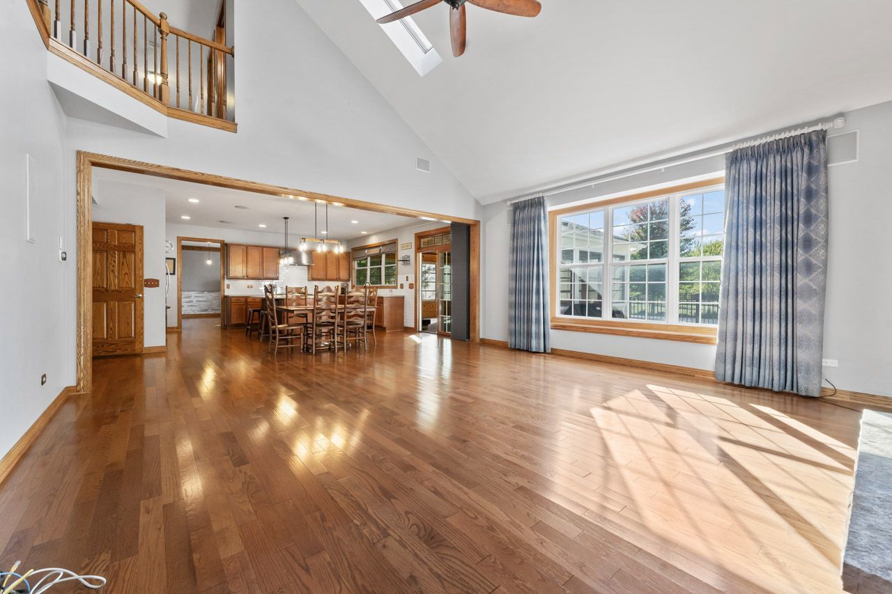 9307 Daniel Lane, Spring Grove, IL 60081