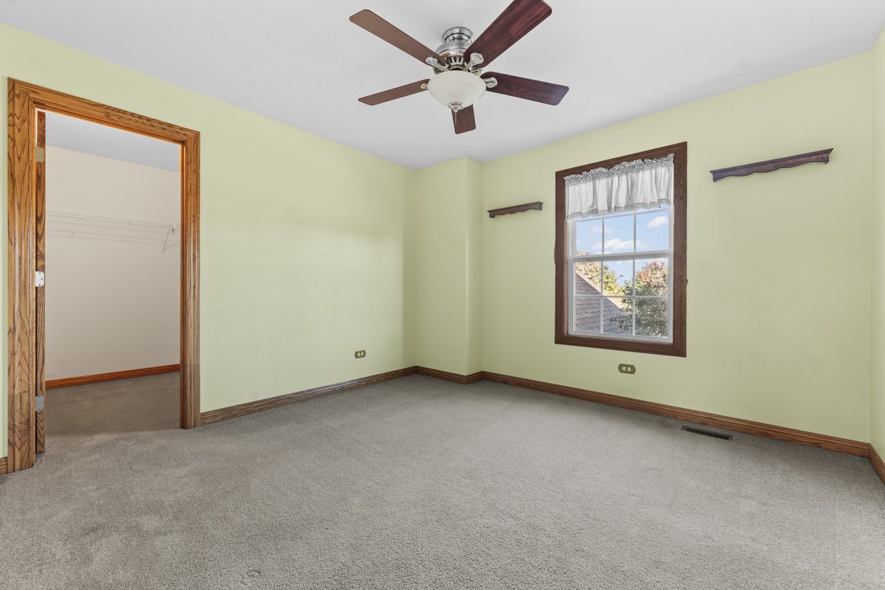 9307 Daniel Lane, Spring Grove, IL 60081