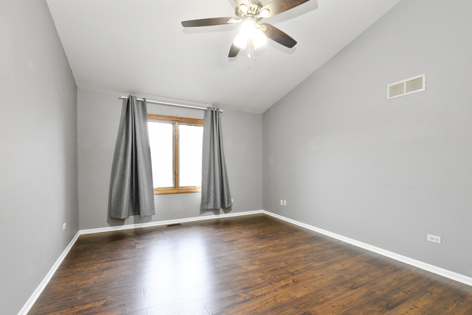 9866 Treetop Drive #0, Orland Park, IL 60462