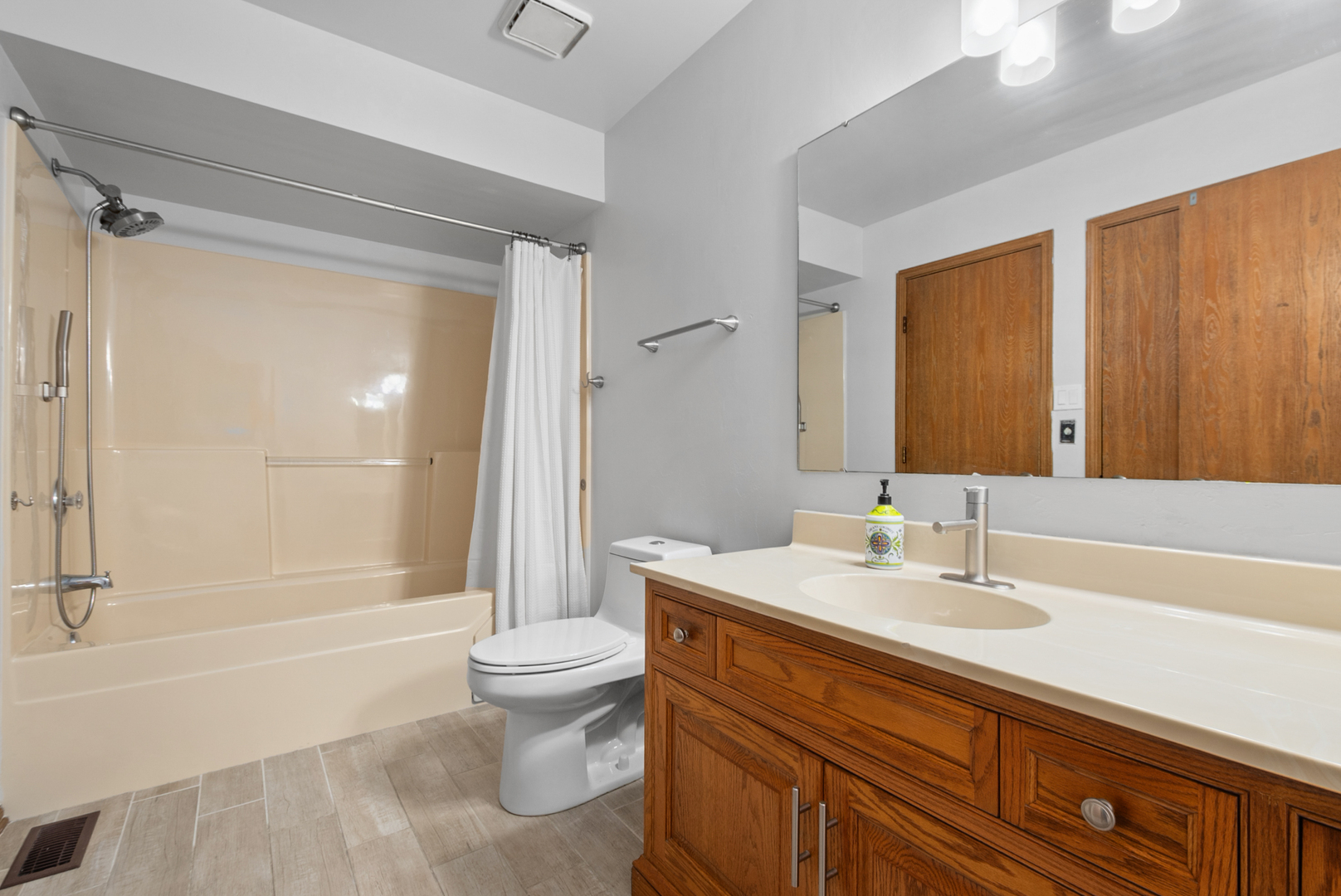 9866 Treetop Drive #0, Orland Park, IL 60462