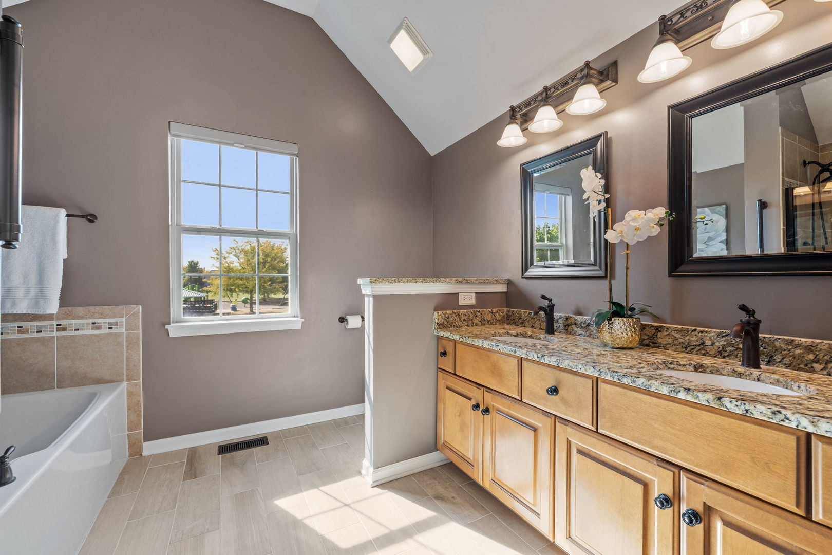 3535 Fairmont Avenue, Naperville, IL 60564