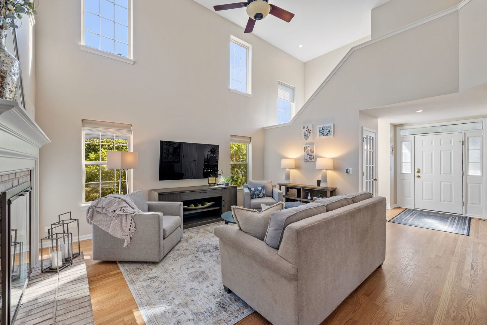 3535 Fairmont Avenue, Naperville, IL 60564