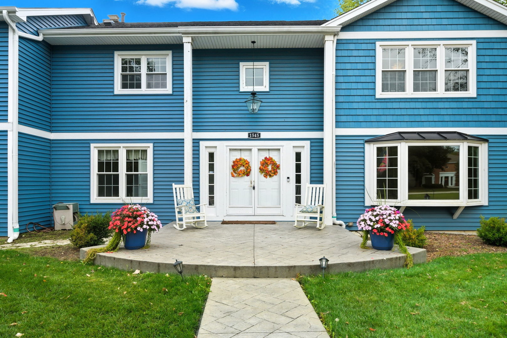 1545 Steeplechase Court, Green Oaks, IL 60048