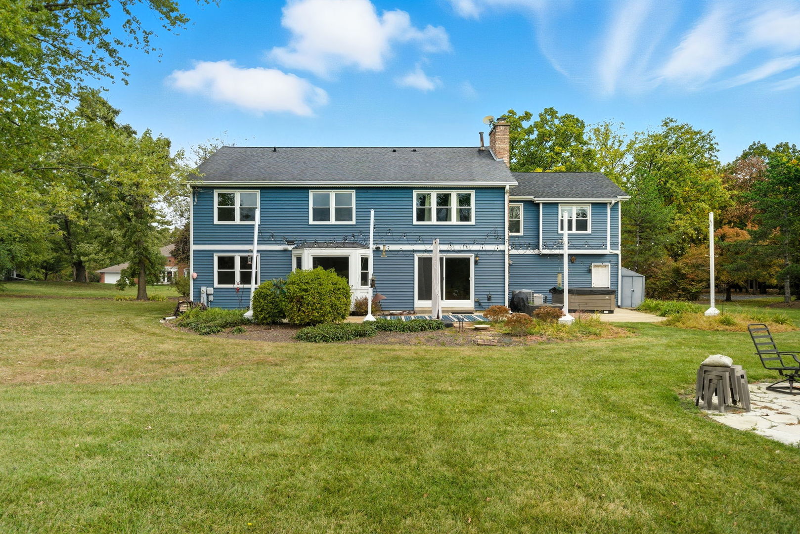 1545 Steeplechase Court, Green Oaks, IL 60048