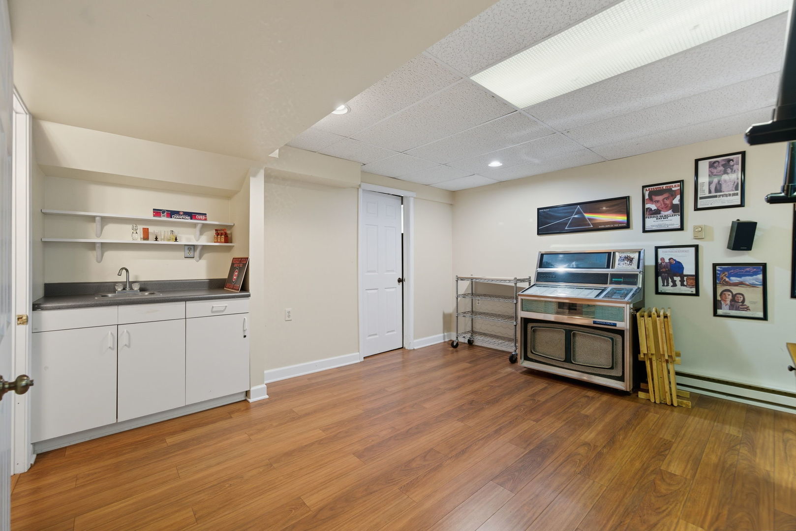 1545 Steeplechase Court, Green Oaks, IL 60048