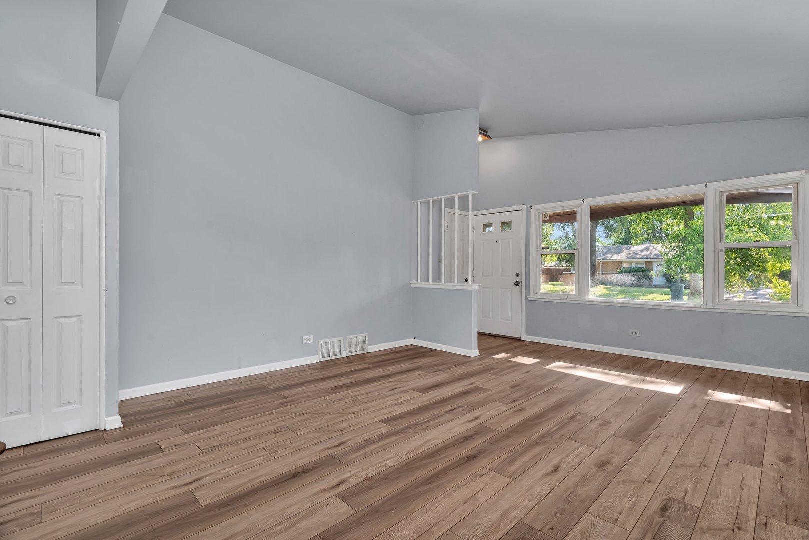 16364 California Avenue, Markham, IL 60428