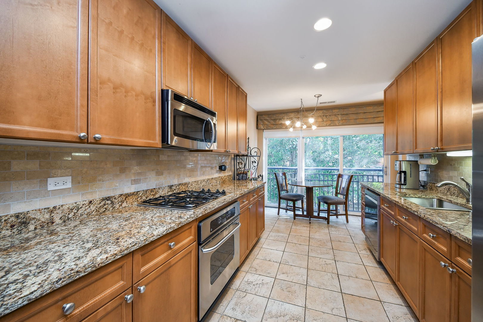 255 E Liberty Drive #302, Wheaton, IL 60187