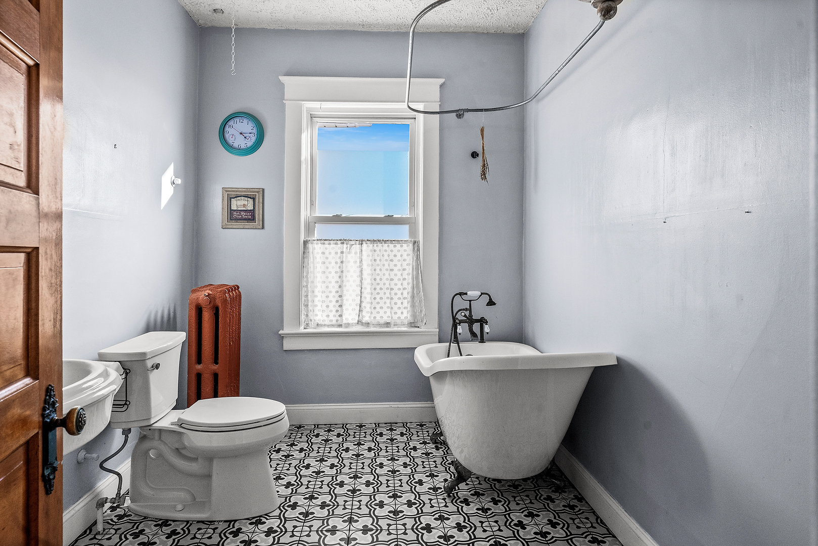 111 S Karr Street, Heyworth, IL 61745