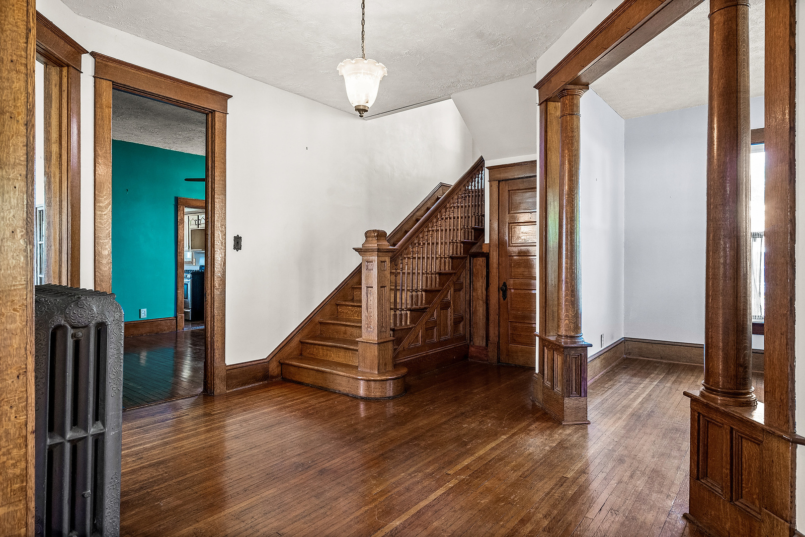 111 S Karr Street, Heyworth, IL 61745