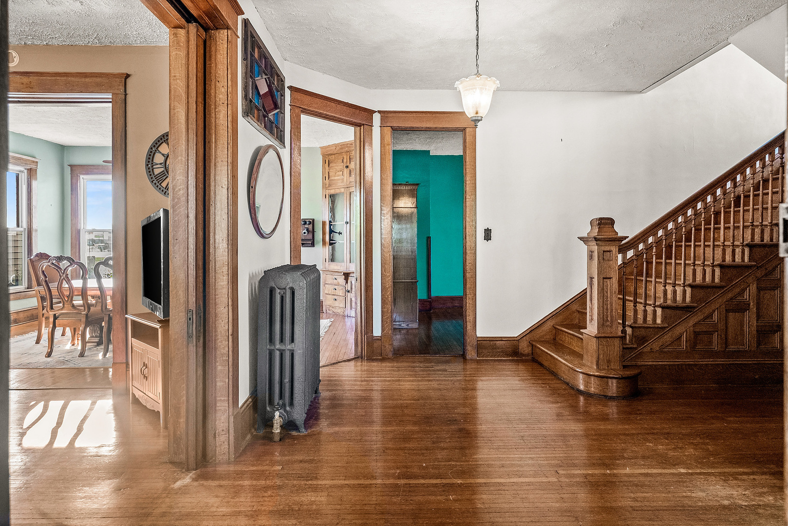 111 S Karr Street, Heyworth, IL 61745