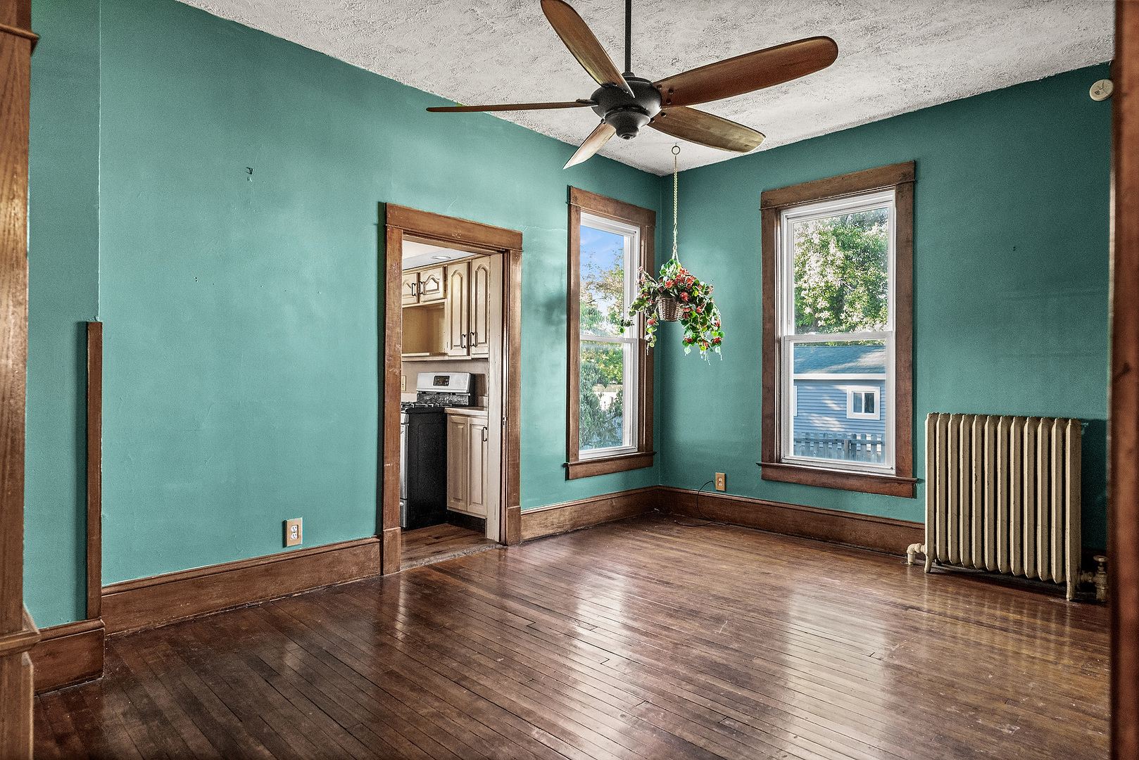 111 S Karr Street, Heyworth, IL 61745