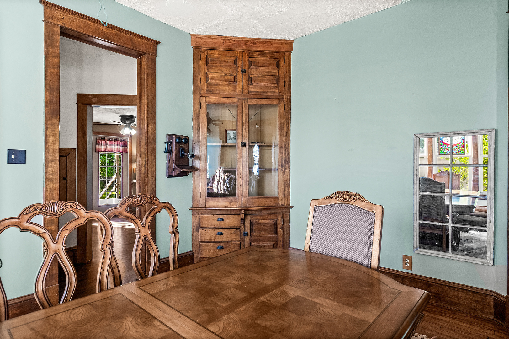 111 S Karr Street, Heyworth, IL 61745