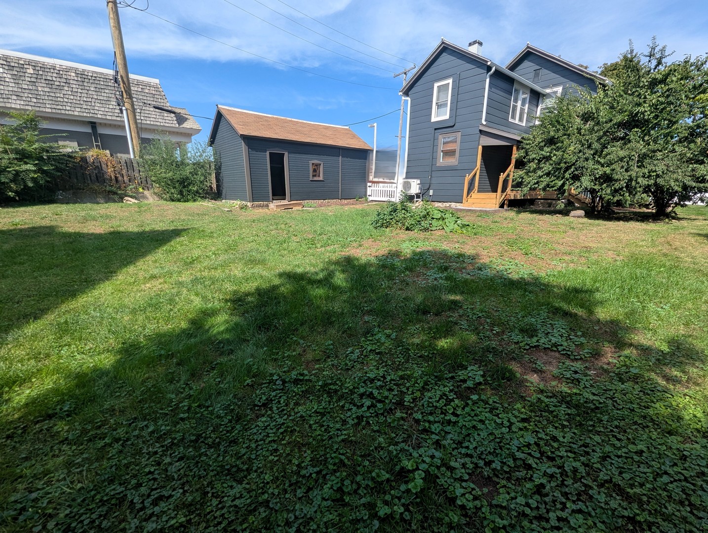 45 E Woodstock Street, Crystal Lake, IL 60014