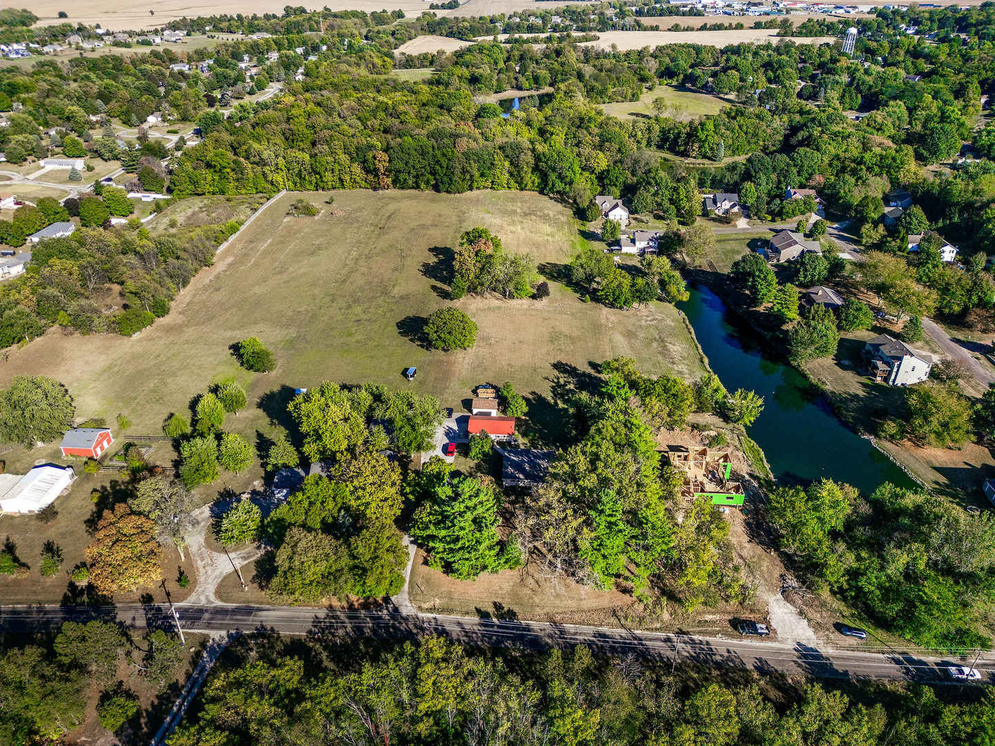 14345 N 900 East Road, Bloomington, IL 61705