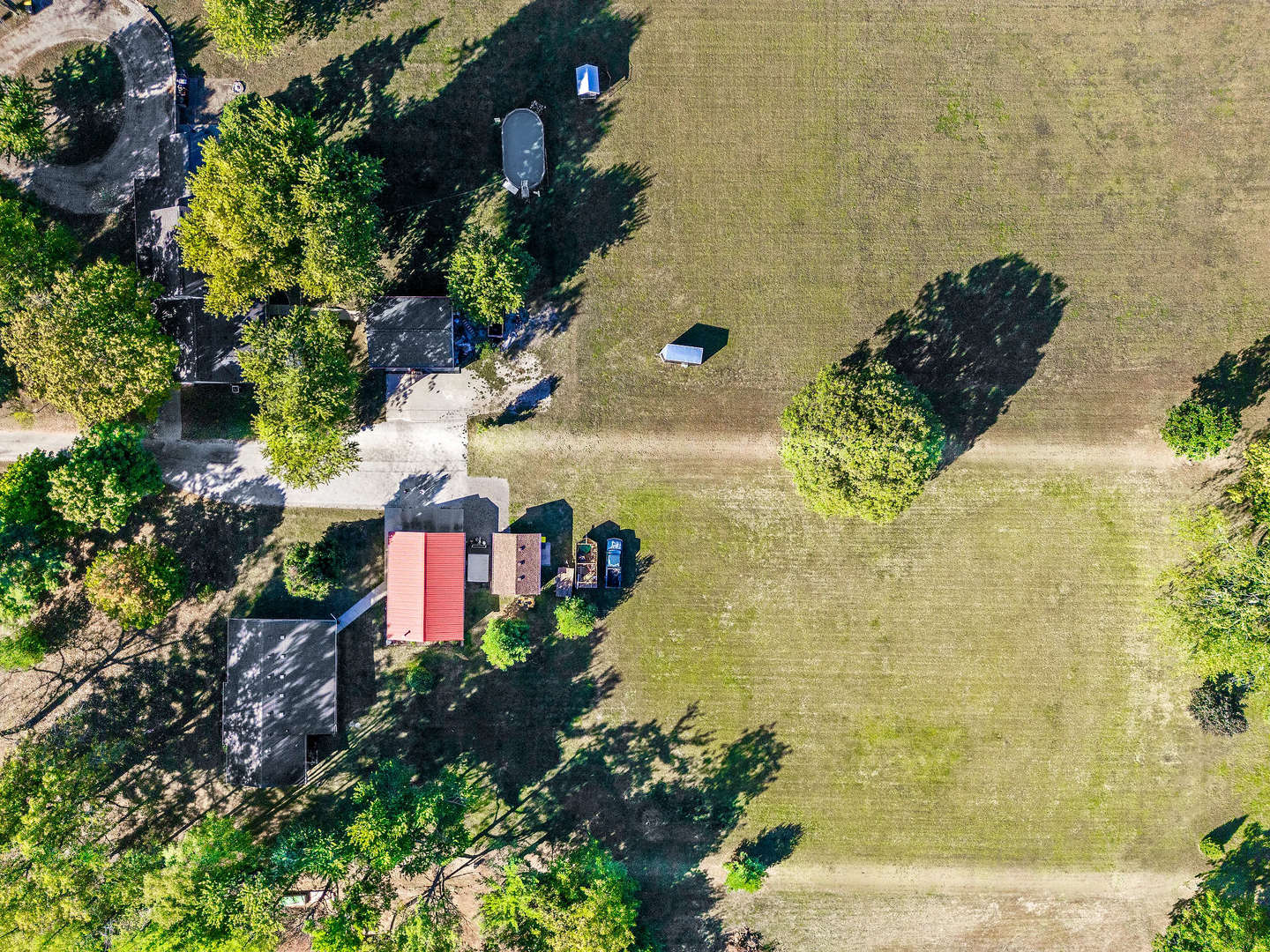 14345 N 900 East Road, Bloomington, IL 61705