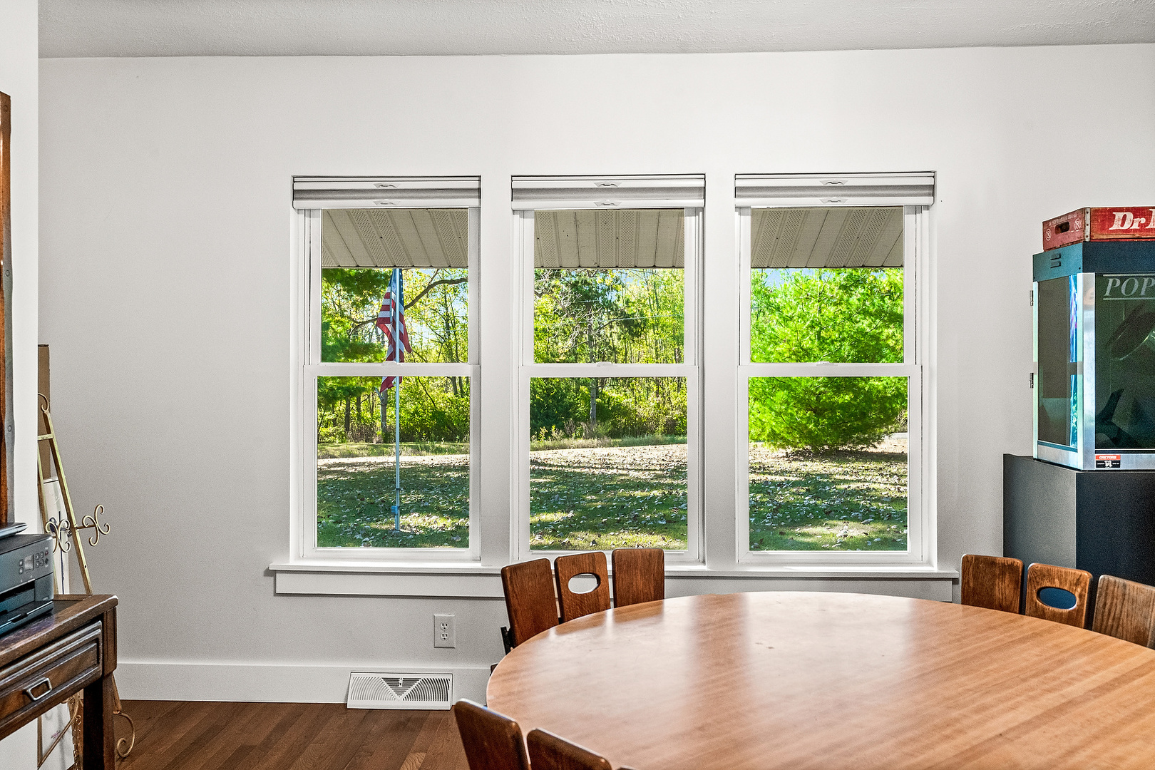 14345 N 900 East Road, Bloomington, IL 61705