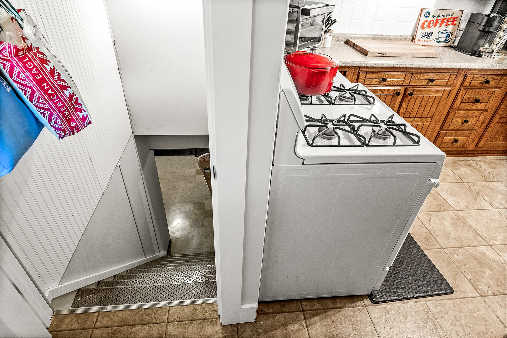 14345 N 900 East Road, Bloomington, IL 61705