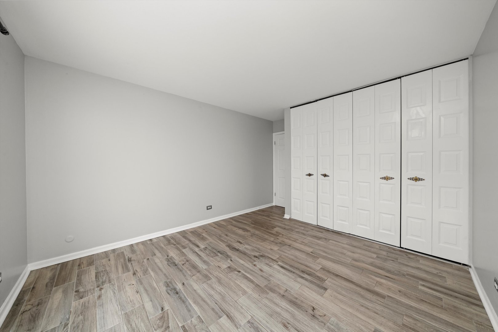 10308 Circle Drive #301, Oak Lawn, IL 60453