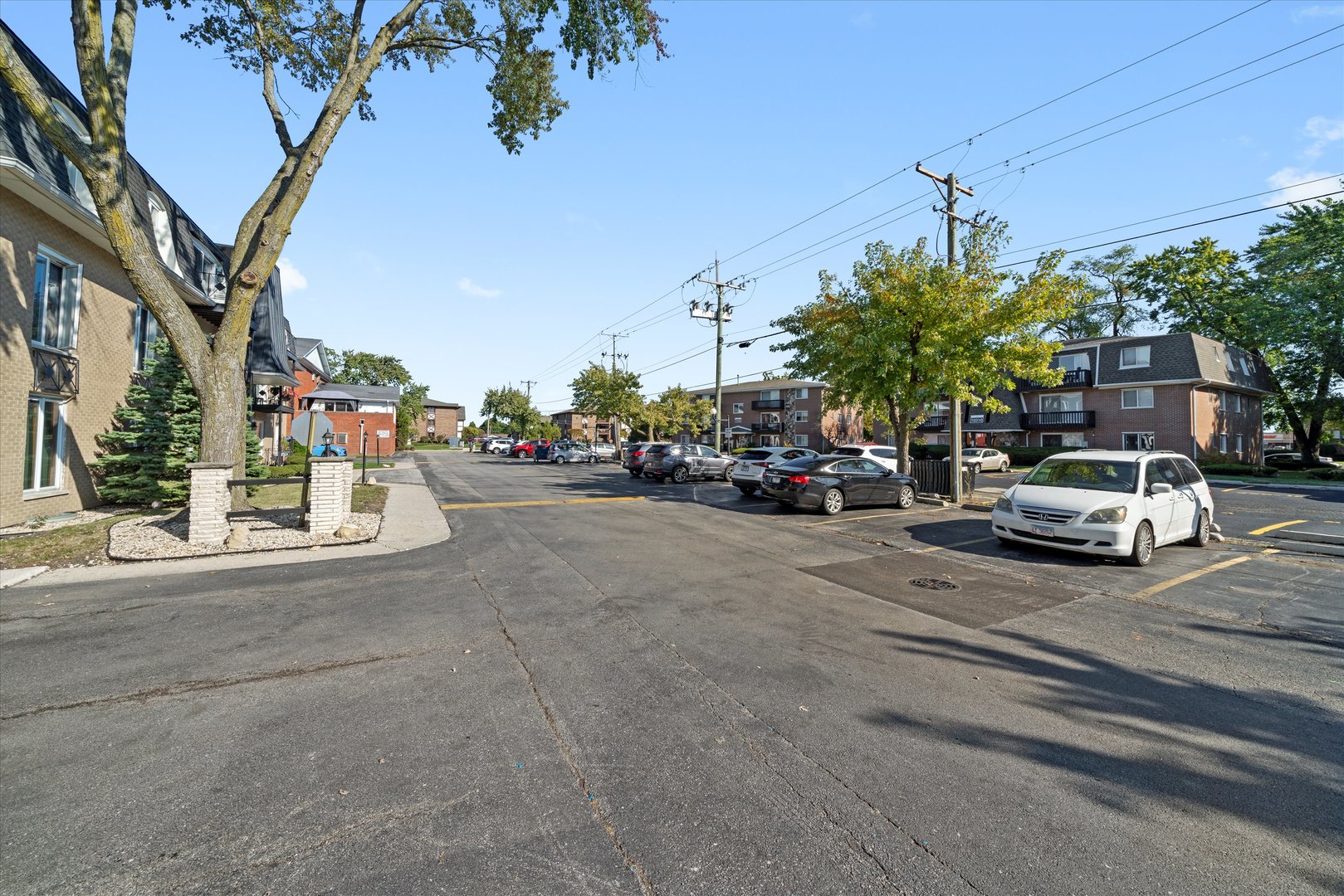 10308 Circle Drive #301, Oak Lawn, IL 60453