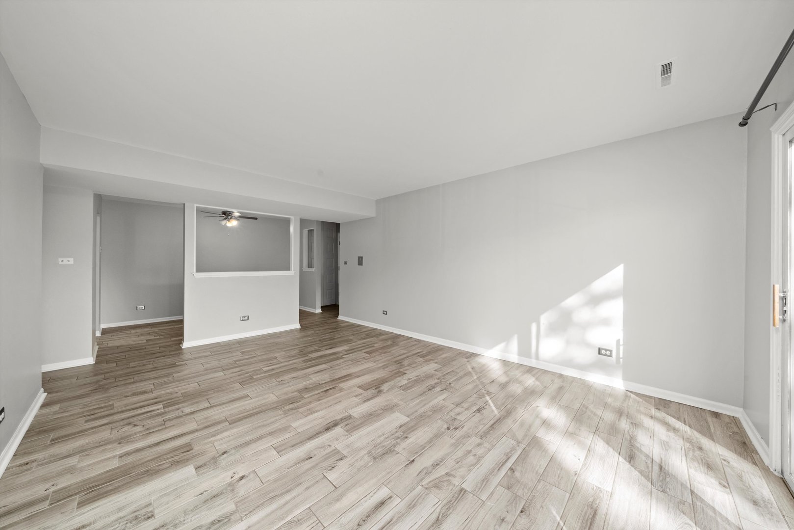 10308 Circle Drive #301, Oak Lawn, IL 60453