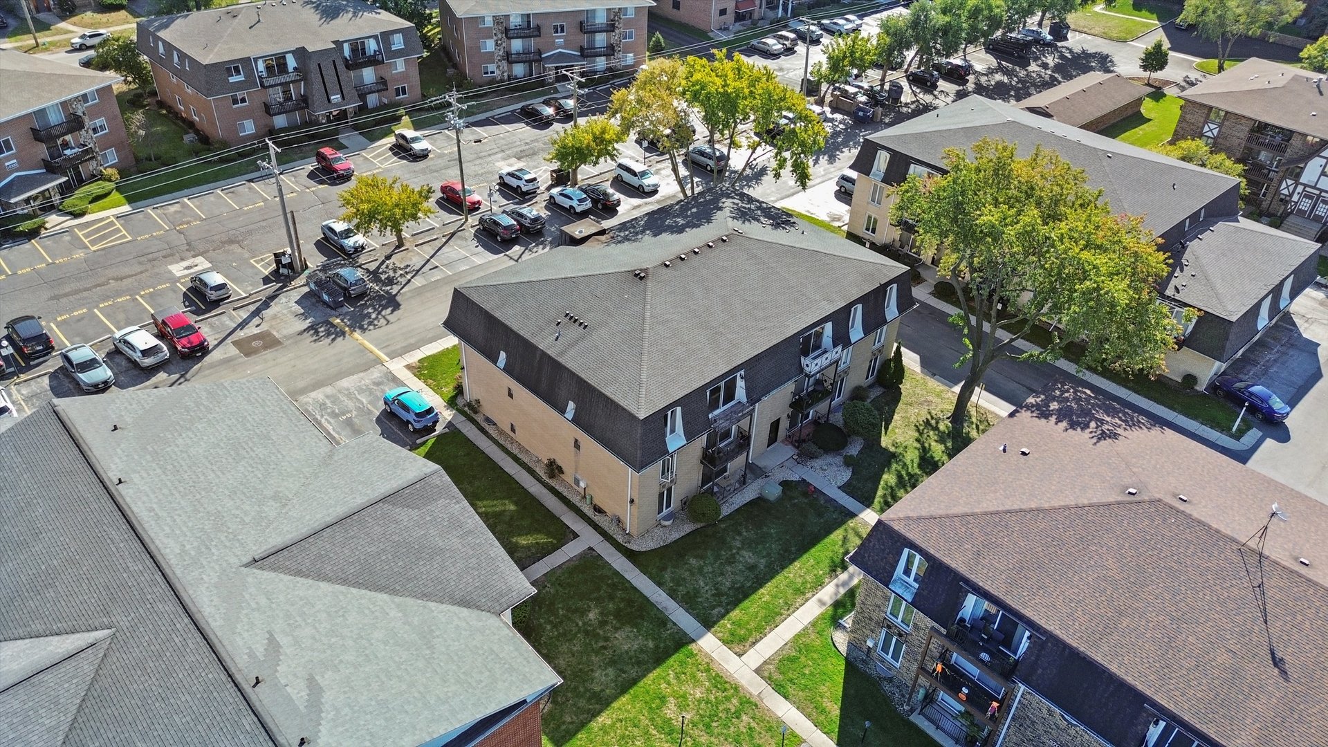 10308 Circle Drive #301, Oak Lawn, IL 60453