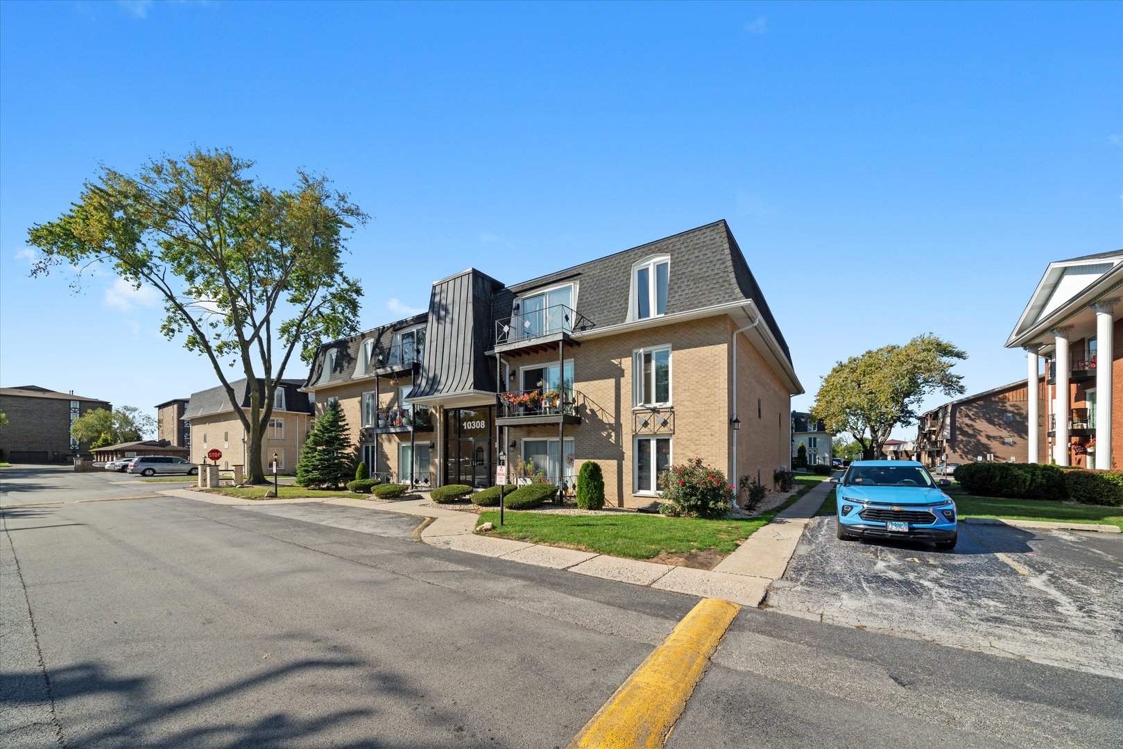 10308 Circle Drive #301, Oak Lawn, IL 60453