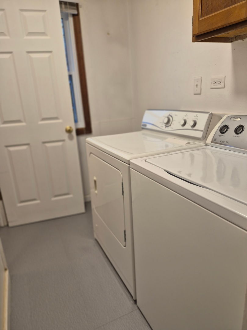 434 Montrose Drive, Romeoville, IL 60446