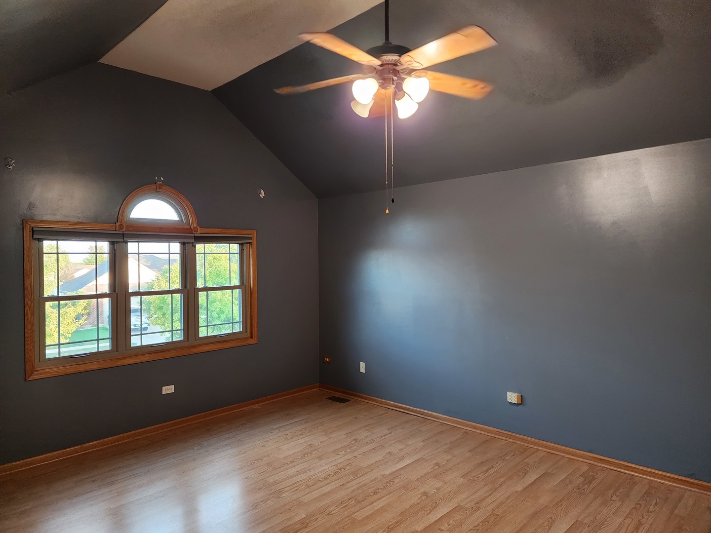 1009 Southcreek Drive, Manteno, IL 60950