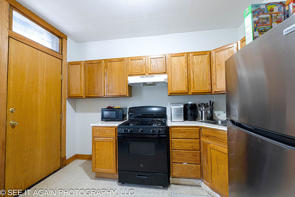 5942 S Calumet Avenue #2, Chicago, IL 60637