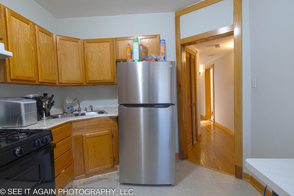 5942 S Calumet Avenue #2, Chicago, IL 60637